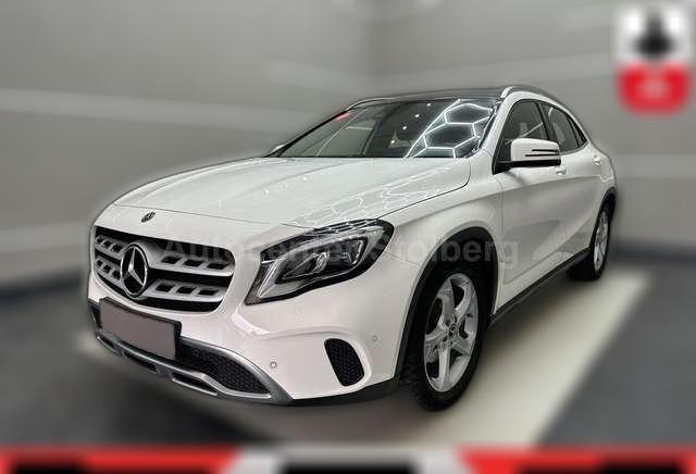 Mercedes-Benz GLA 200 Urban 